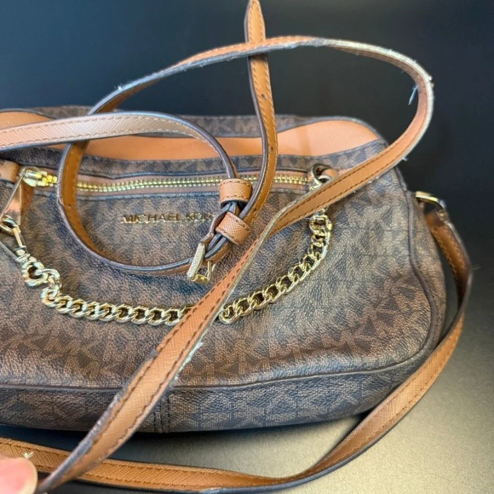 Michael Kors Jet Set EW Brown Signature Coated Canvas Crossbody Bag Womens OS‎